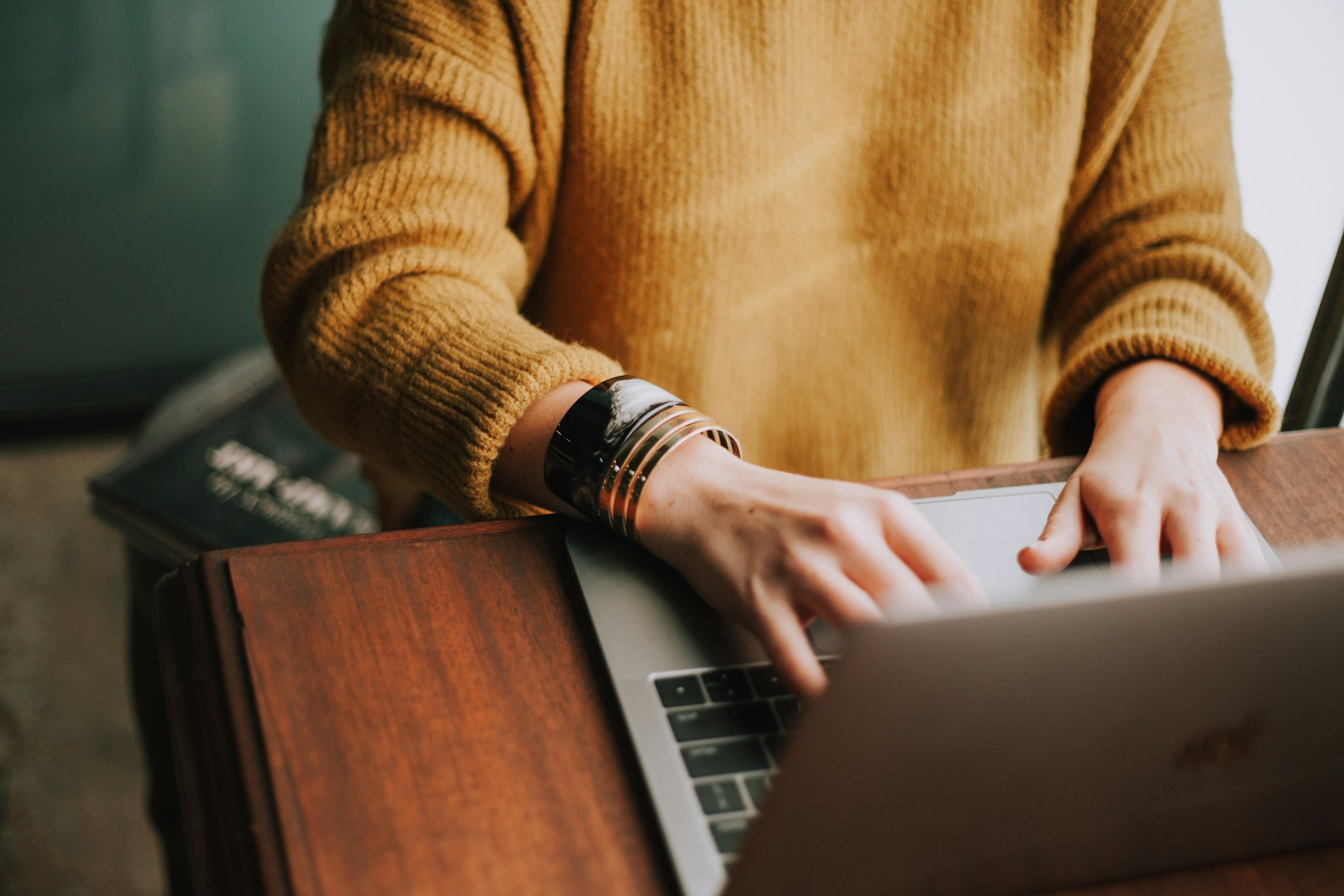 Document visibility through online services
